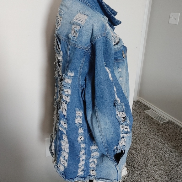 Trill blue jean distressed jacket - Picture 4 of 6